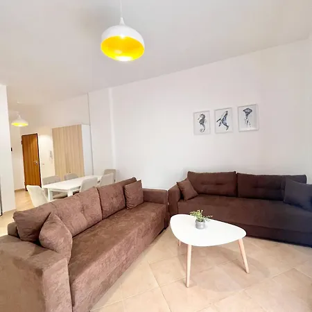 Апартаменты Macys Hideaway Place By Adriatic Living