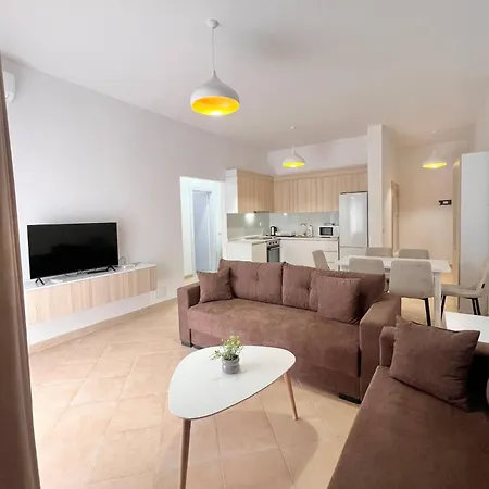 Macys Hideaway Place By Adriatic Living * Durrës