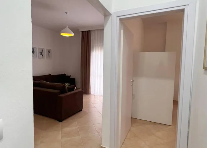 Macys Hideaway Place By Adriatic Living