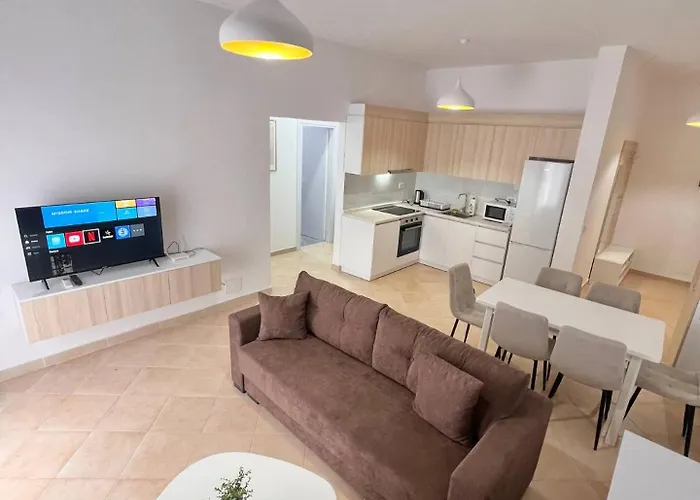 Macys Hideaway Place By Adriatic Living *