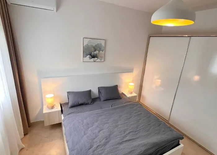 Macys Hideaway Place By Adriatic Living 公寓 Durrës
