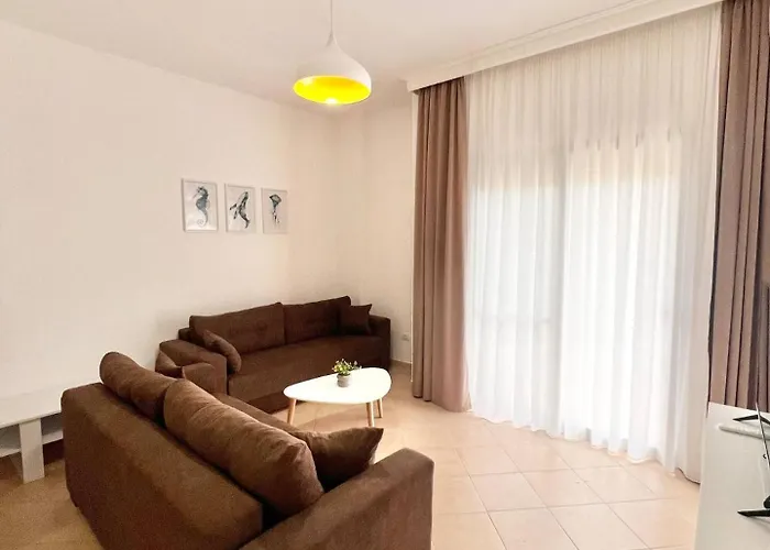 Macys Hideaway Place By Adriatic Living *